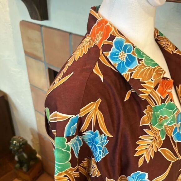 Vintage Hilo Hattie’s Brown Tropical Hawaiian Button- Up Shirt, size LARGE - Picture 4 of 7